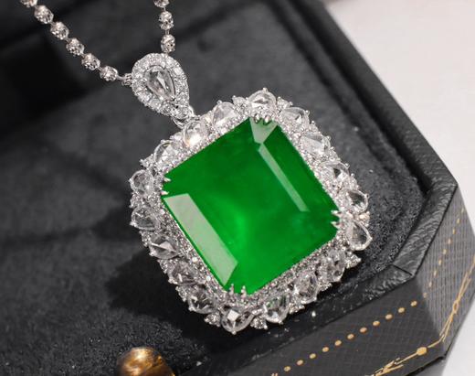 11.35ct刻面祖母绿吊坠 商品图2