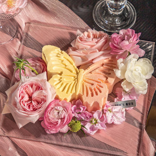 花仙子-香草芝士莓果慕斯B31（洋牡丹现无货换粉桔梗） 商品图0