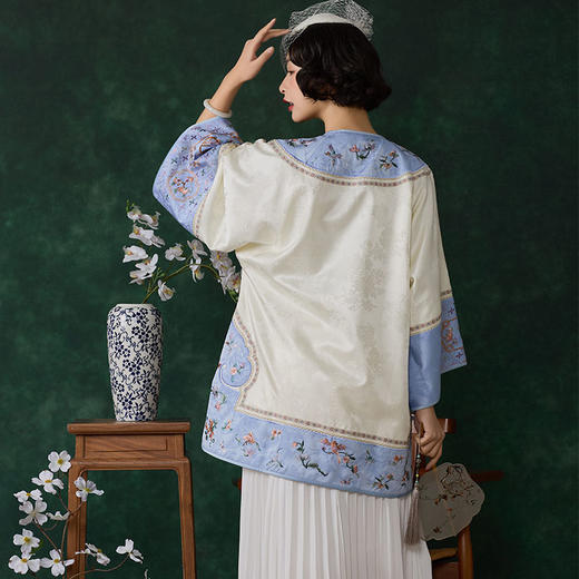 B241862-T二大衫 商品图2