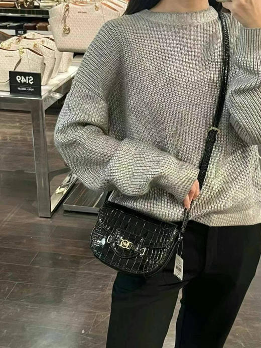 💰699美国直邮Mk Reed系列马鞍包小猪包，鳄鱼纹亮面材质，容量非常🉑，超级轻便，四个颜色🉑选，20*14*5cm 商品图5