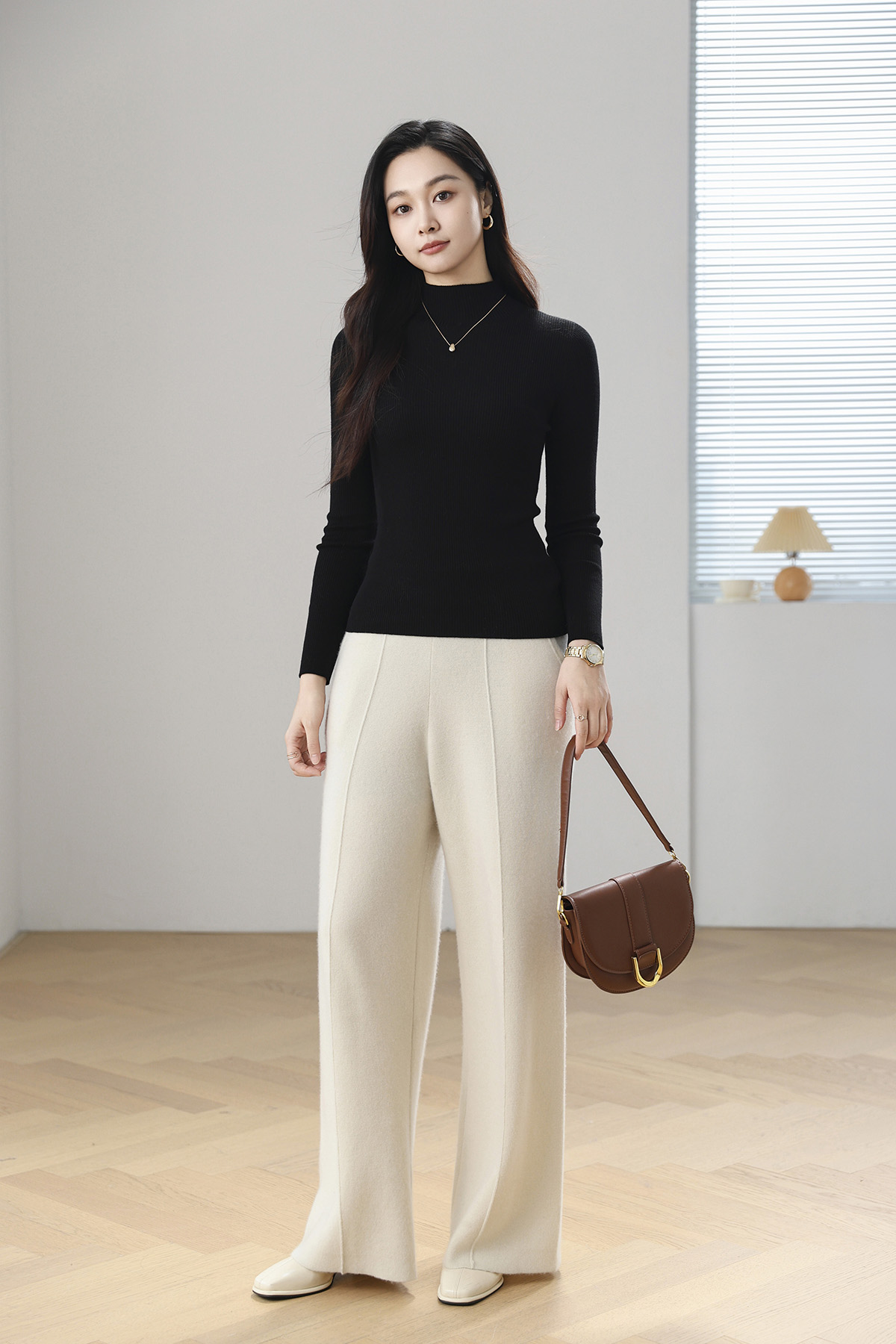 火桐hooton 无缝精纺 半高领羊毛打底衫YT111