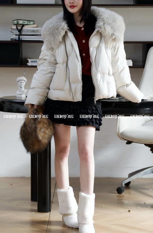 【门店同款】ENJOY冬季从“绒”冬日月光独白短款羽绒服 160364559 商品图3