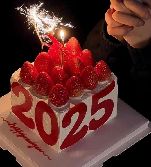 2025跨年草莓蛋糕 | 昔果 商品图1