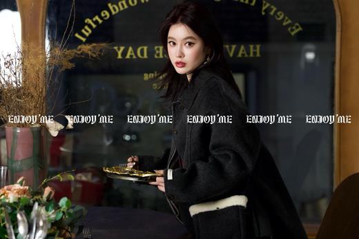 【门店同款】ENJOY冬季柔韧与共斗篷款包包大衣 160599614 商品图10