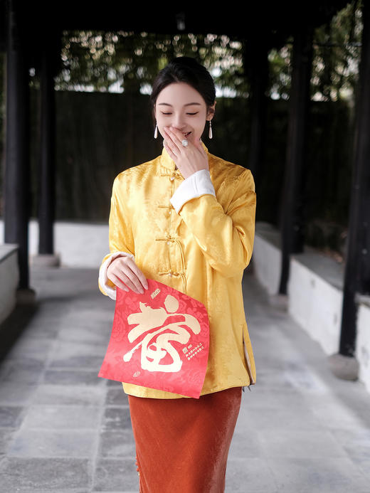 盛唐牡丹|东方雅韵真丝提花宽松外套-皇家明黄 (夹棉) 商品图1