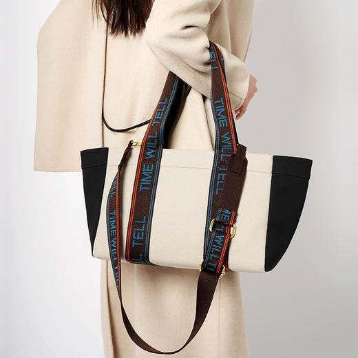 趁早Kieraye【塔塔托特包】大容量单肩斜跨手拎防泼水帆布休闲通勤包 商品图1