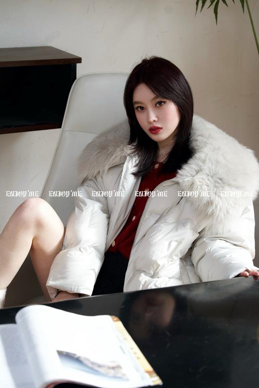 【门店同款】ENJOY冬季从“绒”冬日月光独白短款羽绒服 160364559 商品图5