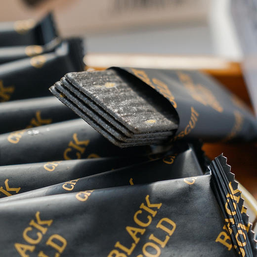 0反式脂肪酸 酥脆可口 | 一方云拾岩烧咖啡黑巧/八黑芝士薄脆饼干 下午茶点心休闲零食 两种口味 120g*3/4/6/8 商品图7