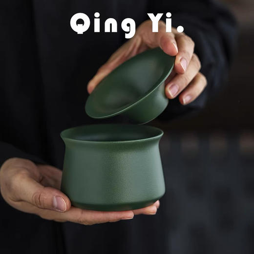 RW 简约带盖防风烟灰缸 小众高级感陶瓷办公室家用防灰飞烟缸 商品图2