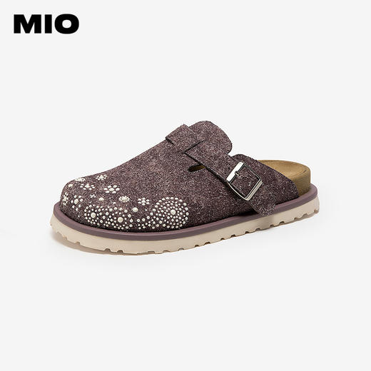 MIO米奥夏季新款复古勃肯拖包头拖咖色牛绒皮面珍珠休闲鞋M252243428 商品图1