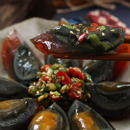 石家庄优选仓库速达  牧童|出口级松花蛋 ，流溏心的出口同品质松花蛋，无抗无铅 ，细腻柔滑、 不腥不涩 、Q弹清香   净重600克/10枚装 商品图12