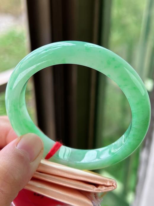 55正圈翡翠手镯 商品图2