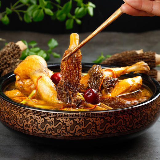 云南高原干货羊肚菌   个头大  菌帽黑   自然晾晒  人工精选  煲汤汤色纯正  菌味鲜美 老少皆宜 商品图5