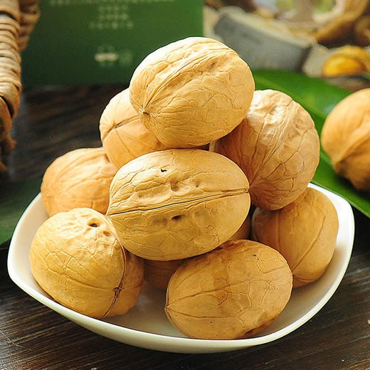 【禾田印象】核桃4斤量贩装（2kg/盒） 商品图1