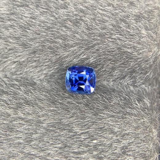 1.11ct刻面蓝宝石裸石 商品图2