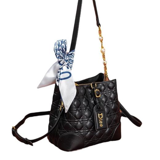 欧美菱格大容量斜挎包包2024新款时尚流行高品质女士手提水桶包包 商品图4