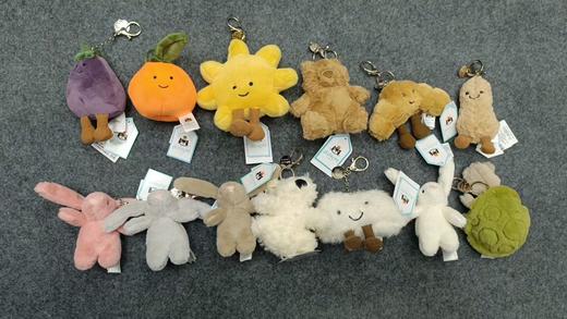 𝐉𝐞𝐥𝐥𝐲𝐜𝐚𝐭玩偶挂饰 有部分洗标是做了剪角处理（任意两个包邮） 商品图2