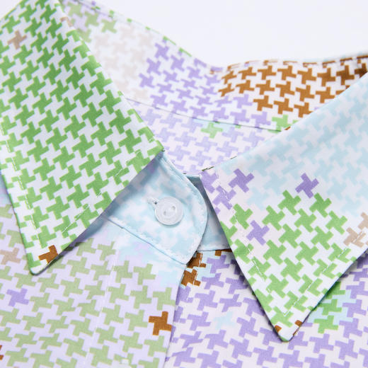 谜底印花衬衫长袖女2025春季新款复古风花色短款棉衬衣255MC6025 商品图3