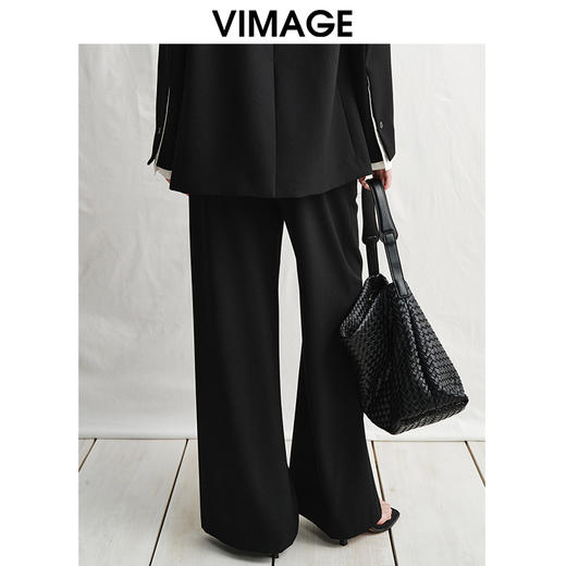VIMAGE纬漫纪中式盘扣装饰设计感黑色微喇长裤休闲裤2025春季新款V2305901 商品图4
