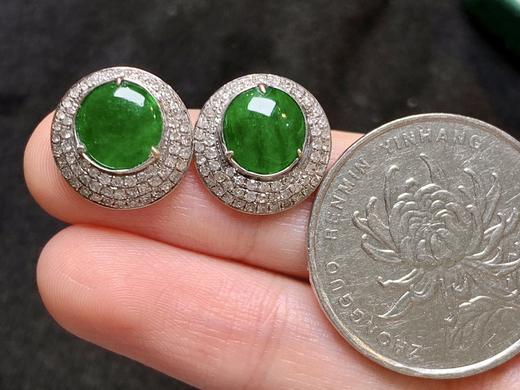 蛋面翡翠耳钉 商品图3