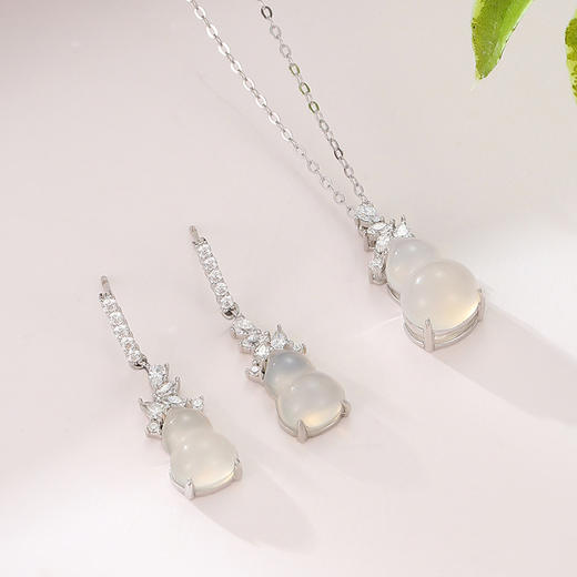 【冰雪葫芦】S925银白玉髓耳饰【JHY-E000969B】 商品图3