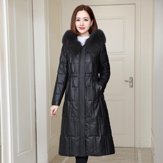 丁摩 100%绵羊皮狐狸毛领连帽鹅绒皮羽绒服女式真皮皮衣外套4ZF-77052B 商品图5