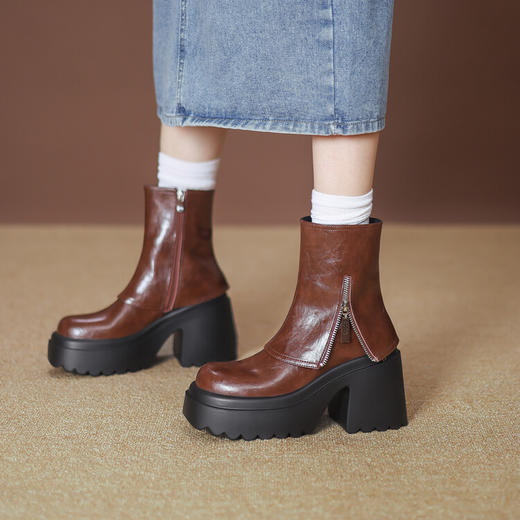 【预售5天】厚底马丁靴真皮松糕裤管靴，高跟时装靴粗跟短靴ZMXY&ZM2450 商品图0