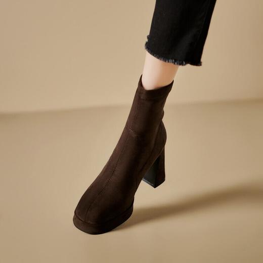 【预售5天】加绒瘦瘦靴女短靴新款韩版圆头粗跟绒面弹力袜靴防水台保暖QS&23077 商品图4