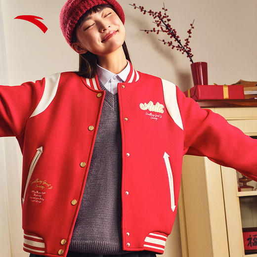 安踏好事发生丨关晓彤同款新年红色棒球服外套女士冬季夹克162518727S 商品图6