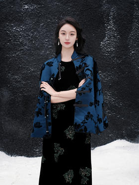盛唐牡丹 |石青底色真丝漳绒外套