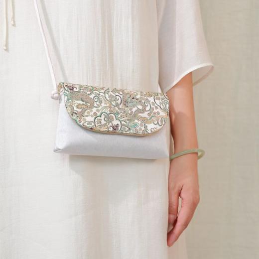 温小暖旗舰店——先天下开业礼(宋锦包) 商品图6