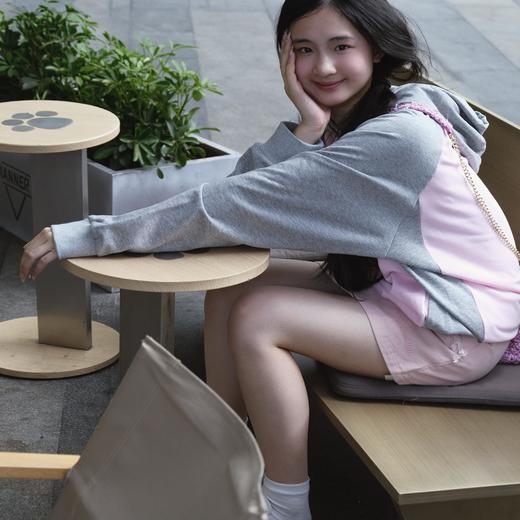 顺丰包邮33202洛诗琳粉花灰拼色绣花长款纯棉连帽卫衣女150278 商品图3