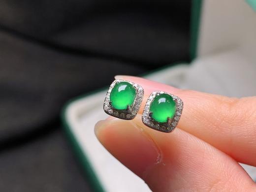 蛋面翡翠耳钉 商品图1