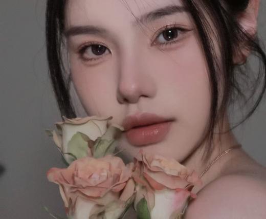 TOM*FOR*D 咖啡玫瑰限量彩妆 腮红膏 商品图7