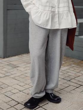 步履不停/4D43129C/束脚弯刀拉绒加厚针织卫裤