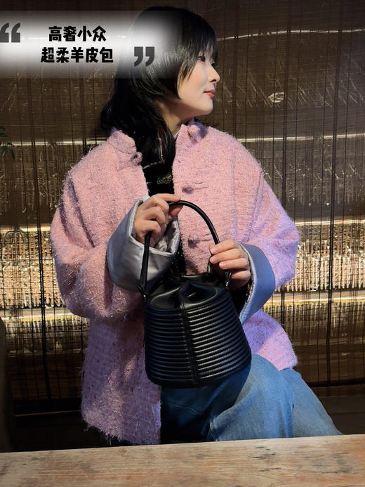 欧洲小众高奢品牌跟单工厂🏭资源福利羊皮包包！稀缺资源、质感无比柔软细腻！时髦好搭~独一无二不撞款！ 商品图1