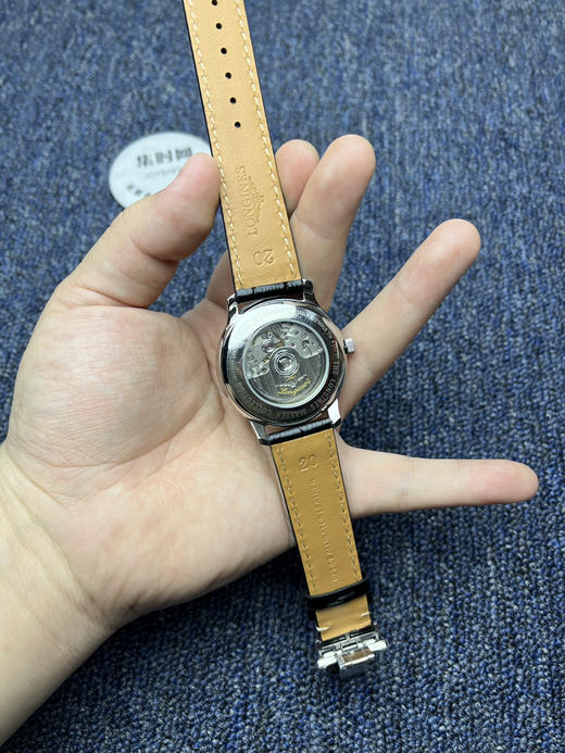 【新款大号40mm】浪琴名匠3点历系列 黑色盘 男士腕表
机芯：进口西铁城 商品图6