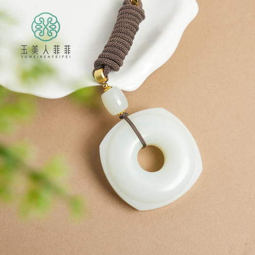 和田玉吊坠-大方平安扣配绳51 商品图0