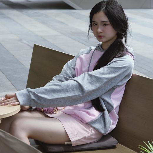 顺丰包邮33202洛诗琳粉花灰拼色绣花长款纯棉连帽卫衣女150278 商品图1