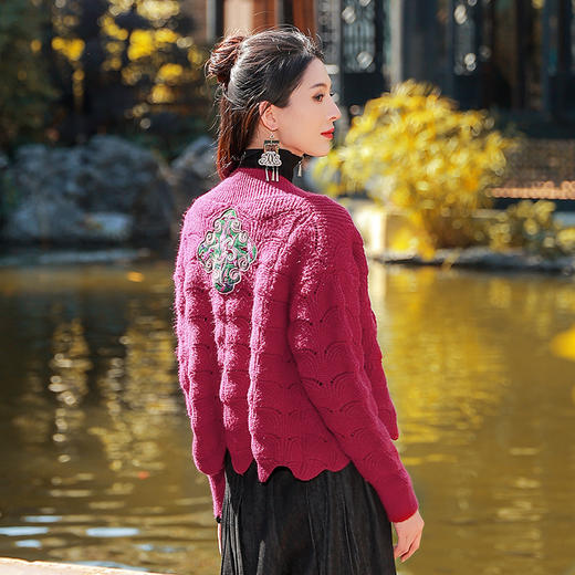 秋冬必备 |掌上明珠复古毛衣 |  枣红色温婉  黑色百搭 | 现货加急发 商品图6