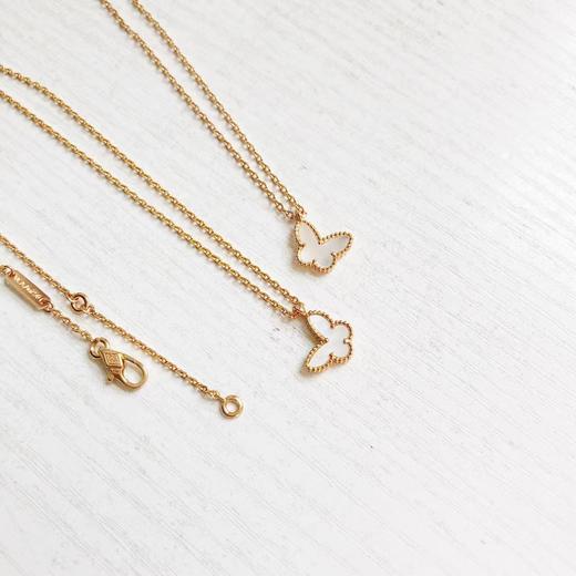 D010230超可爱 简约设计风格天然白贝母蝴蝶项链 商品图5