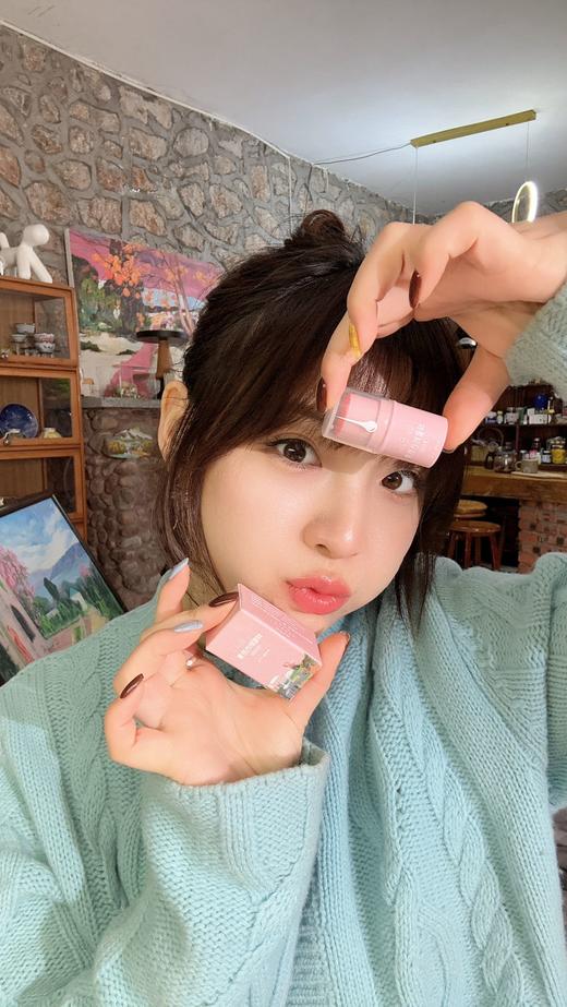 采华之滋蜂蜜粉色唇膏（小粉胖）4.5g 变色唇膏润唇补水保湿 上嘴柔嫩度超好，瞬间解决大干嘴 商品图3