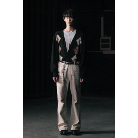 GOODBAI 916 菱形撞色提花毛边仿珍珠扣针织开衫