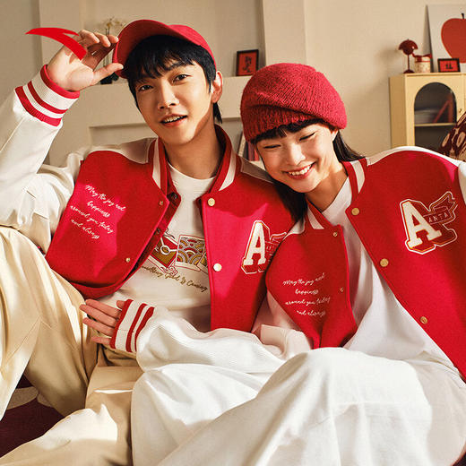 安踏（ANTA）樊振东同款丨好事发生新年款男女加绒棒球服冬潮流外套152518701N 商品图5