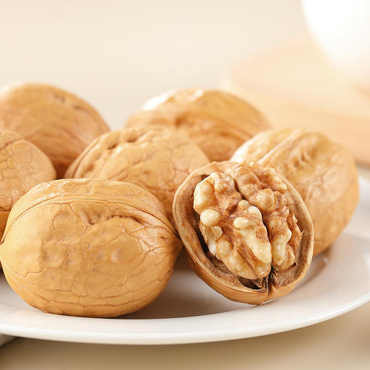 【十七包大容量，尽在国潮年礼！】刻凡年货坚果礼盒 好运连连1320g 蛇年国潮年货坚果礼盒 坚果炒货零食 每一袋零食都经过严格筛选和检验 确保品质卓越 让您放心享用-QQ 商品图3