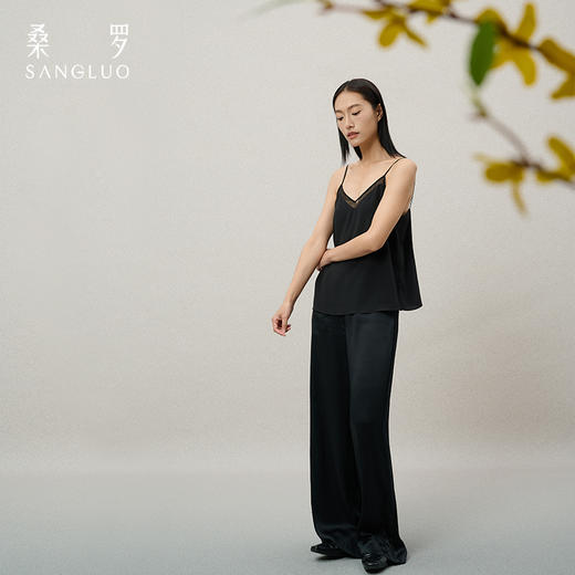 桑罗V领几何拼接吊带上衣亲柔肌肤新款 商品图2