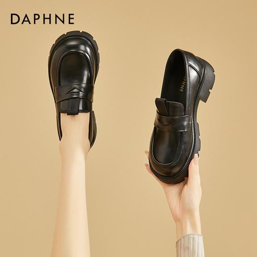 达芙妮 厚底英伦风乐福鞋  4023101010 商品图8