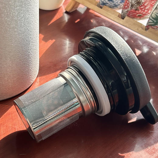 英国摩飞旗下morphycoltd弱碱水轻钛保温壶 保冷保热 1500ml 商品图9