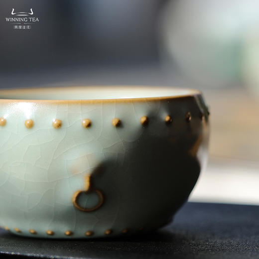 问鼎汝瓷天青乙巳战鼓杯 商品图2