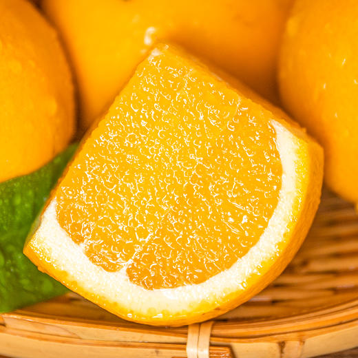 【江西赣南脐橙】 新鲜现摘 香甜多汁 果园直采 4.5斤装 商品图2